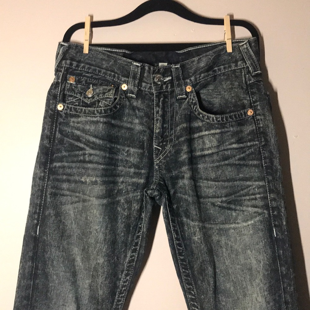 True Religion Men’s straight leg Jeans Size 31